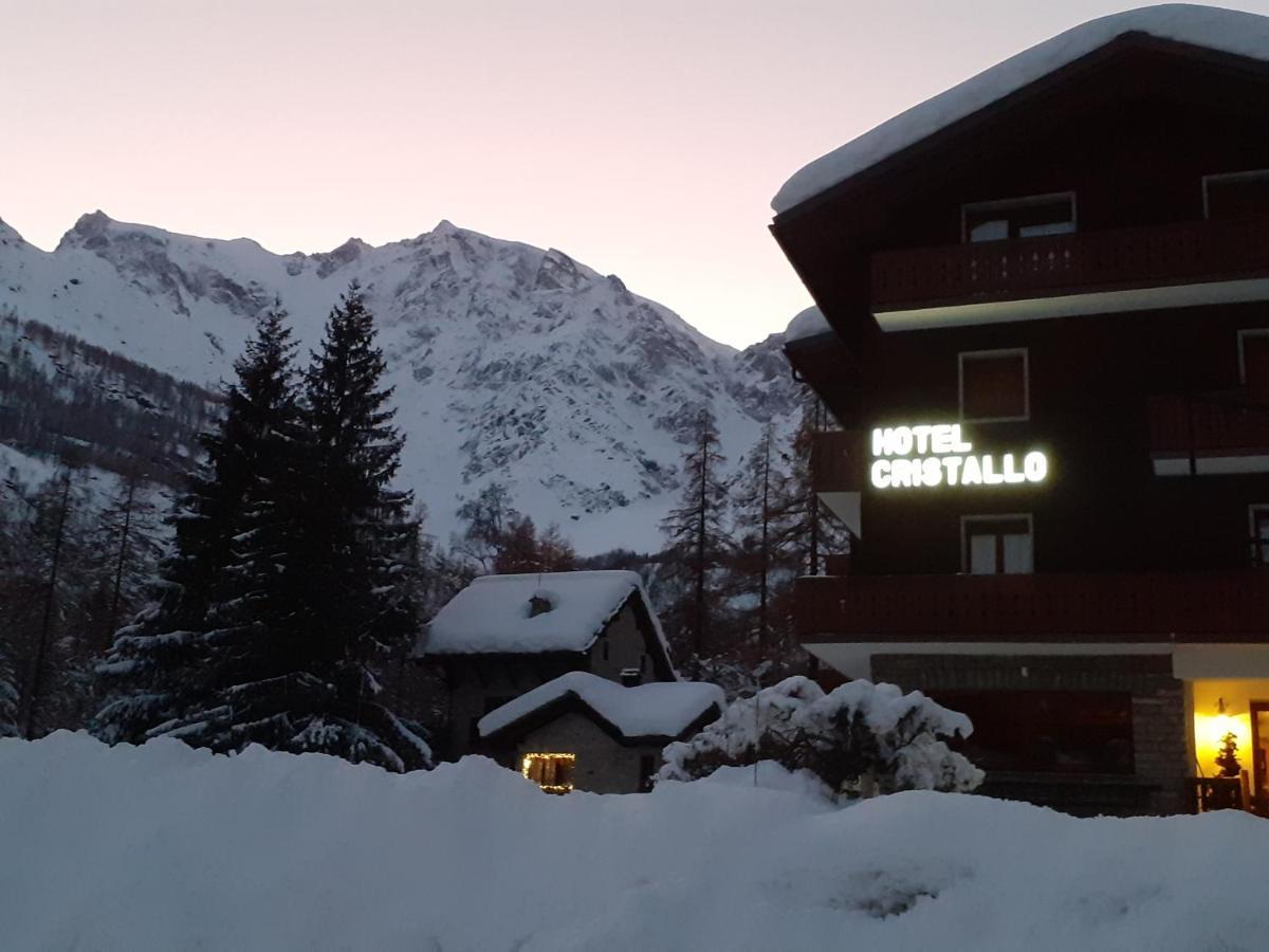 Hotel Cristallo Macugnaga Exterior photo