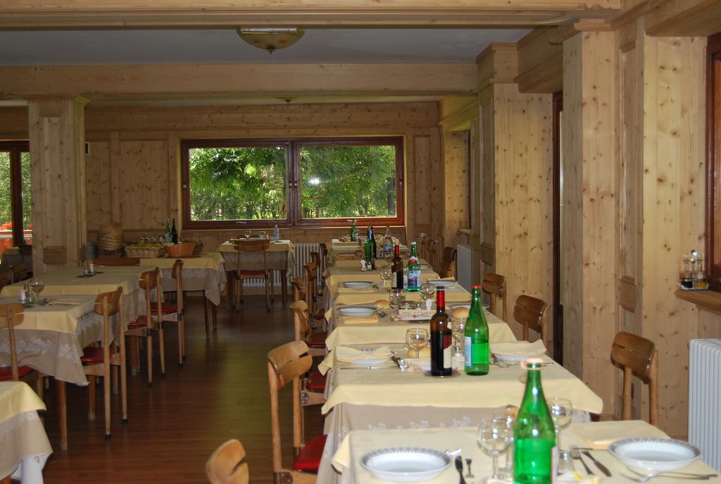 Hotel Cristallo Macugnaga Exterior photo